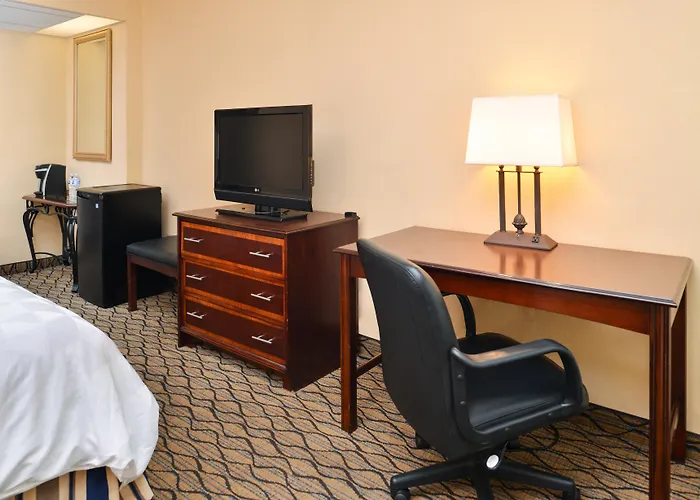 & Chicago-downtown By Ihg Hotel