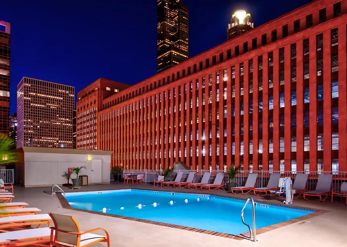 Hotel & Chicago-downtown By Ihg Chicago