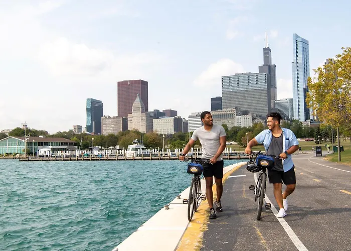 & Chicago-downtown By Ihg 3*